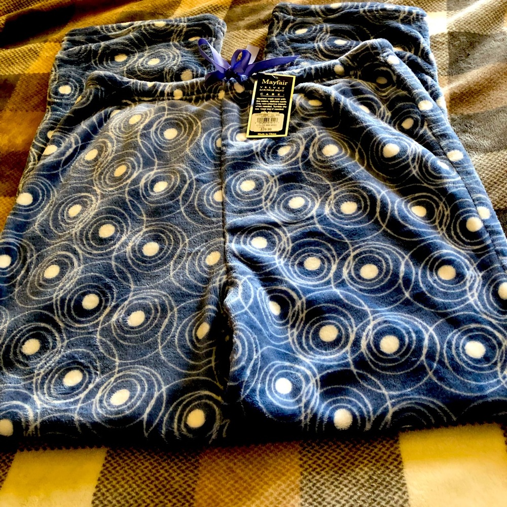 Ladies New Fleece Lounge Pants With Tags